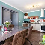 Unterm Schloss Tatil Evi