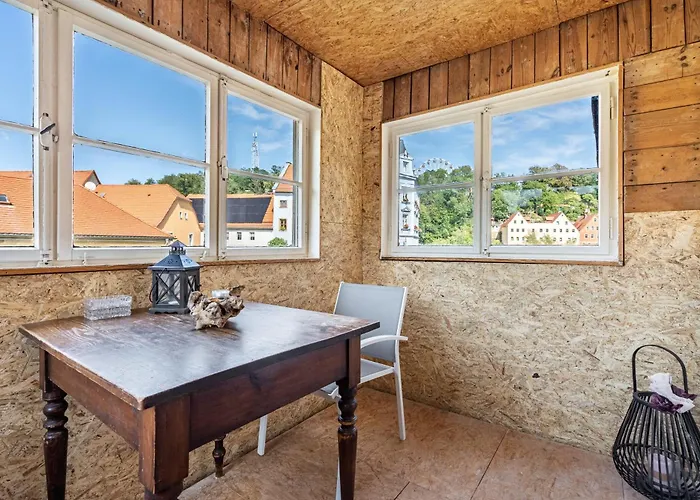 Unterm Schloss بيت للعطل *